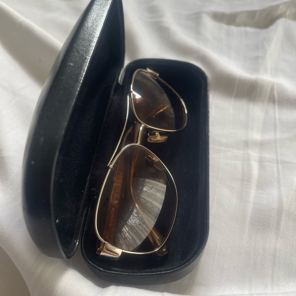 Coach Sunglasses HC7064 L151 with Case - Picture 2 of 9